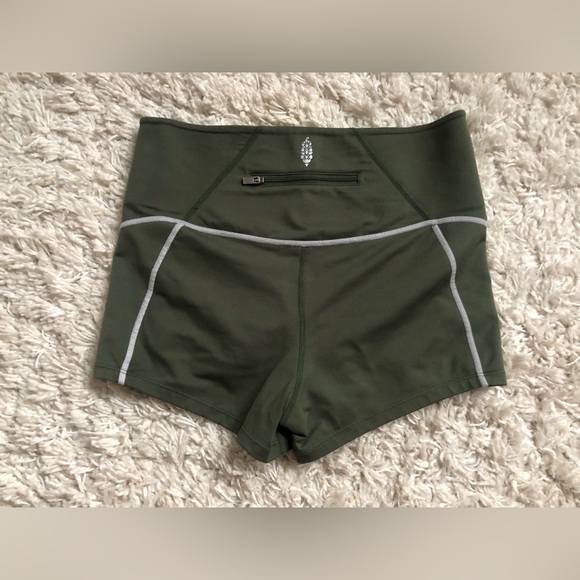FP Movement You’re A Peach Bike Shorts - Picture 2 of 3